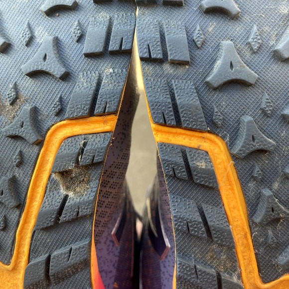 New Balance 690 All Terrain Running Shoes Women's 10 - Picture 4 of 9